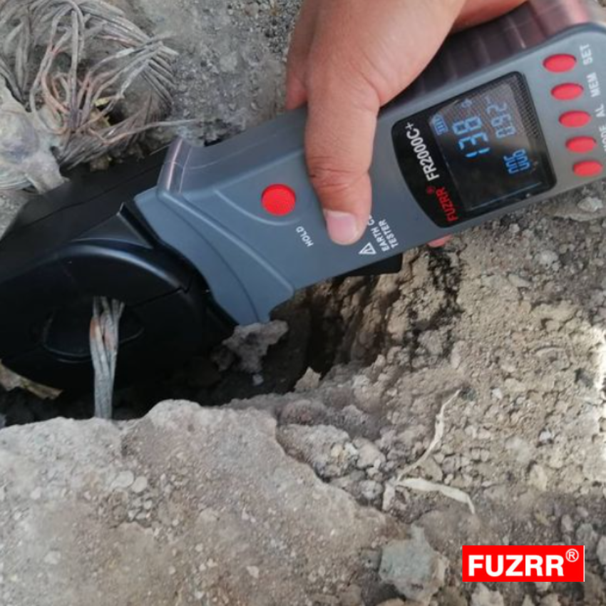 Telurómetro a Tenaza FUZRR modelo FR2000A+ - Medición de Puesta a Tierra de Servicio y Mallas a Tierra